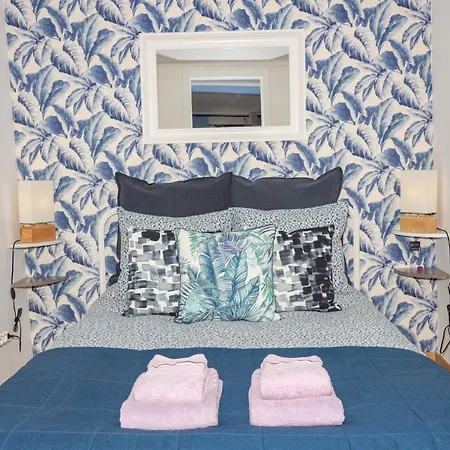 Indigo Moon's Secret Sanctuary In Alfama * Lisboa