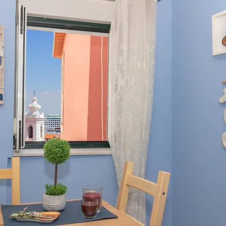 Indigo Moon's Secret Sanctuary In Alfama Apartmán *