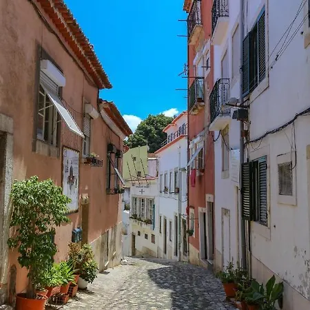 Indigo Moon's Secret Sanctuary In Alfama Lisbon